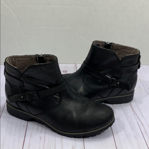 teva black booties